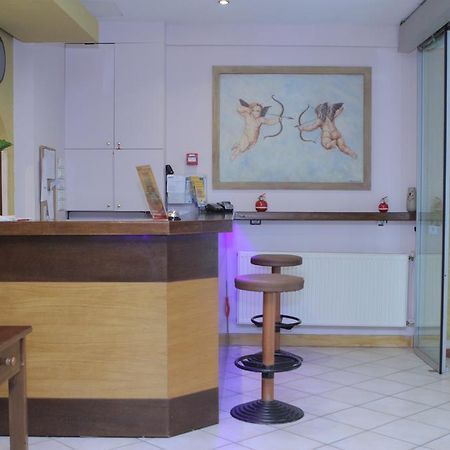 Dionysos Hotel Atene Esterno foto